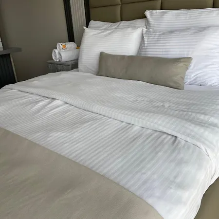 Aparthotel Aymira 3*