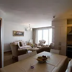 Aymira Ξενοδοχείο με διαμερίσματα