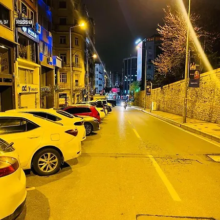 Aymira Appart hôtel 3*