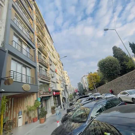 Aymira Istambul