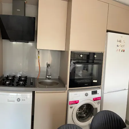 Aymira Aparthotel 3*