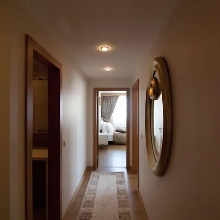 Aparthotel Aymira 3*